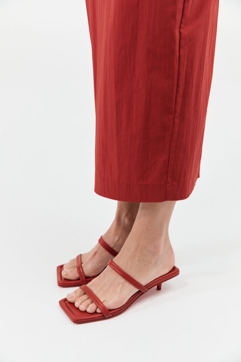 Fine Strap Kitten Heel - Rosso - 8