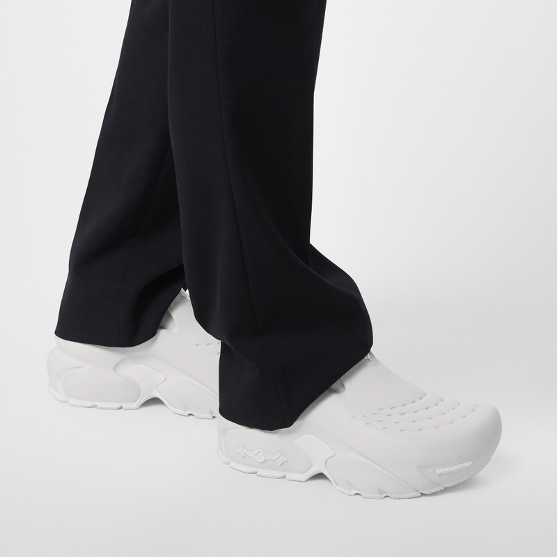 Louis Vuitton LV Shark Clog outlook