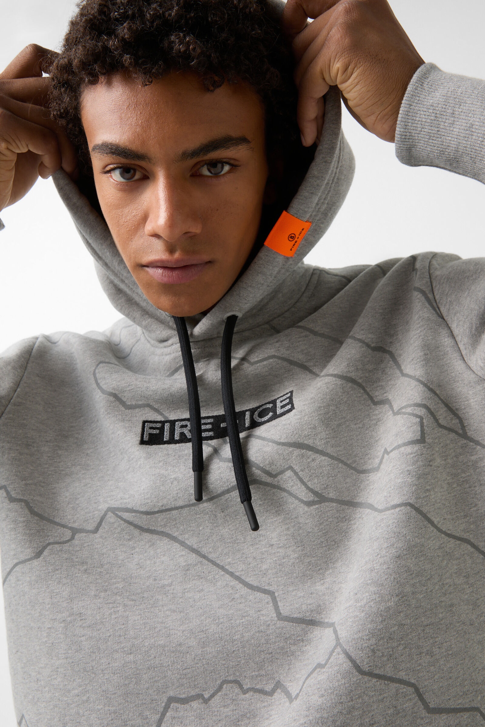 Covell Hoodie in Light gray - 4