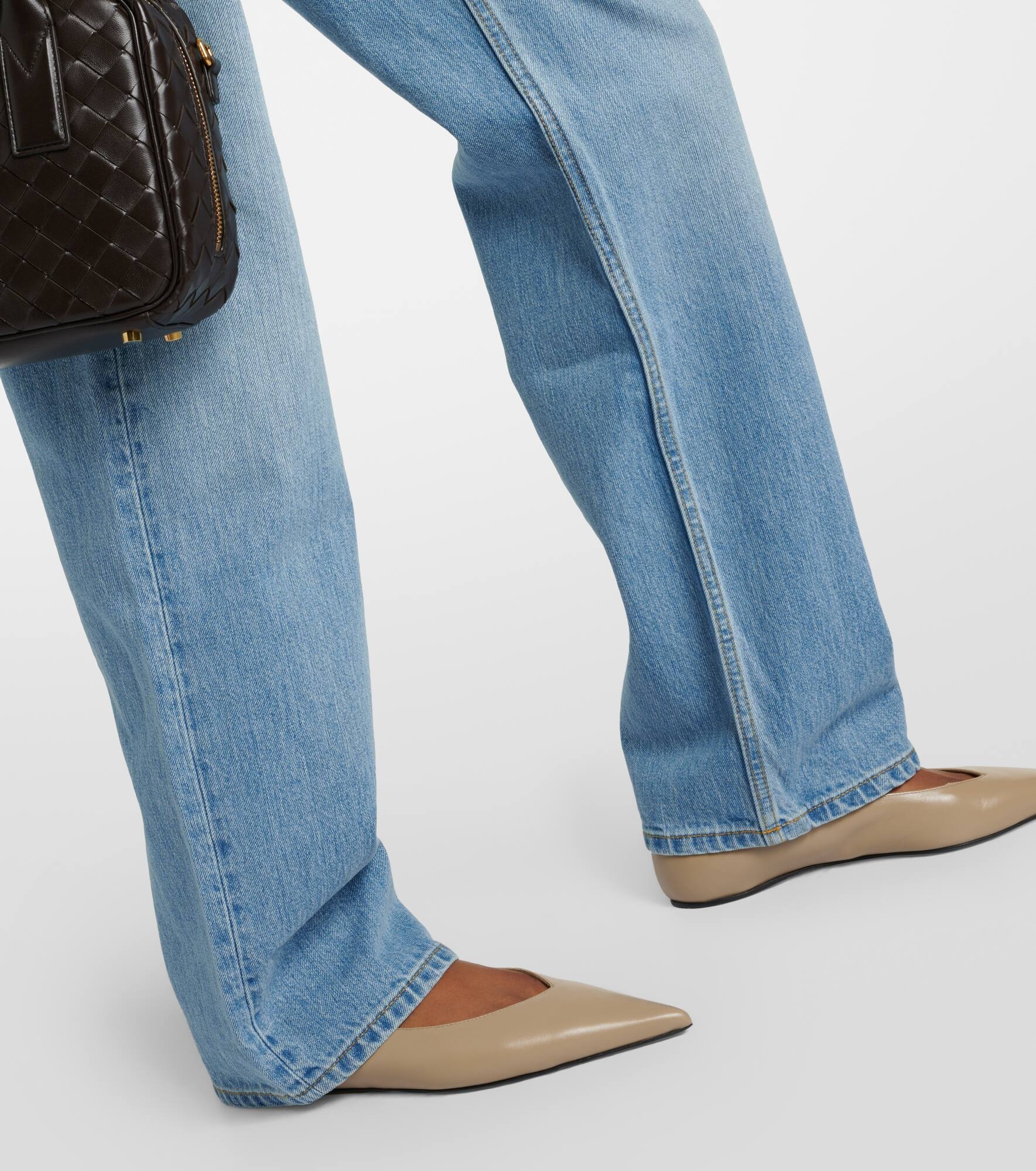 Mid-rise straight jeans - 4