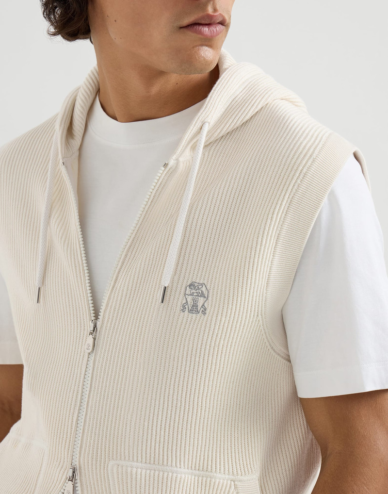 Cotton English rib knit hooded vest with logo and zipper 4