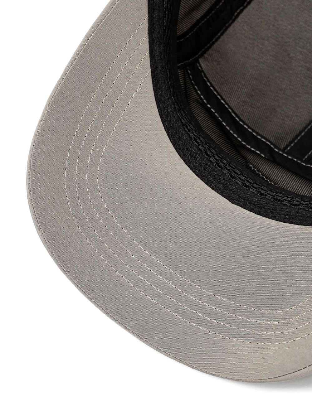 Chrome R cap - 4