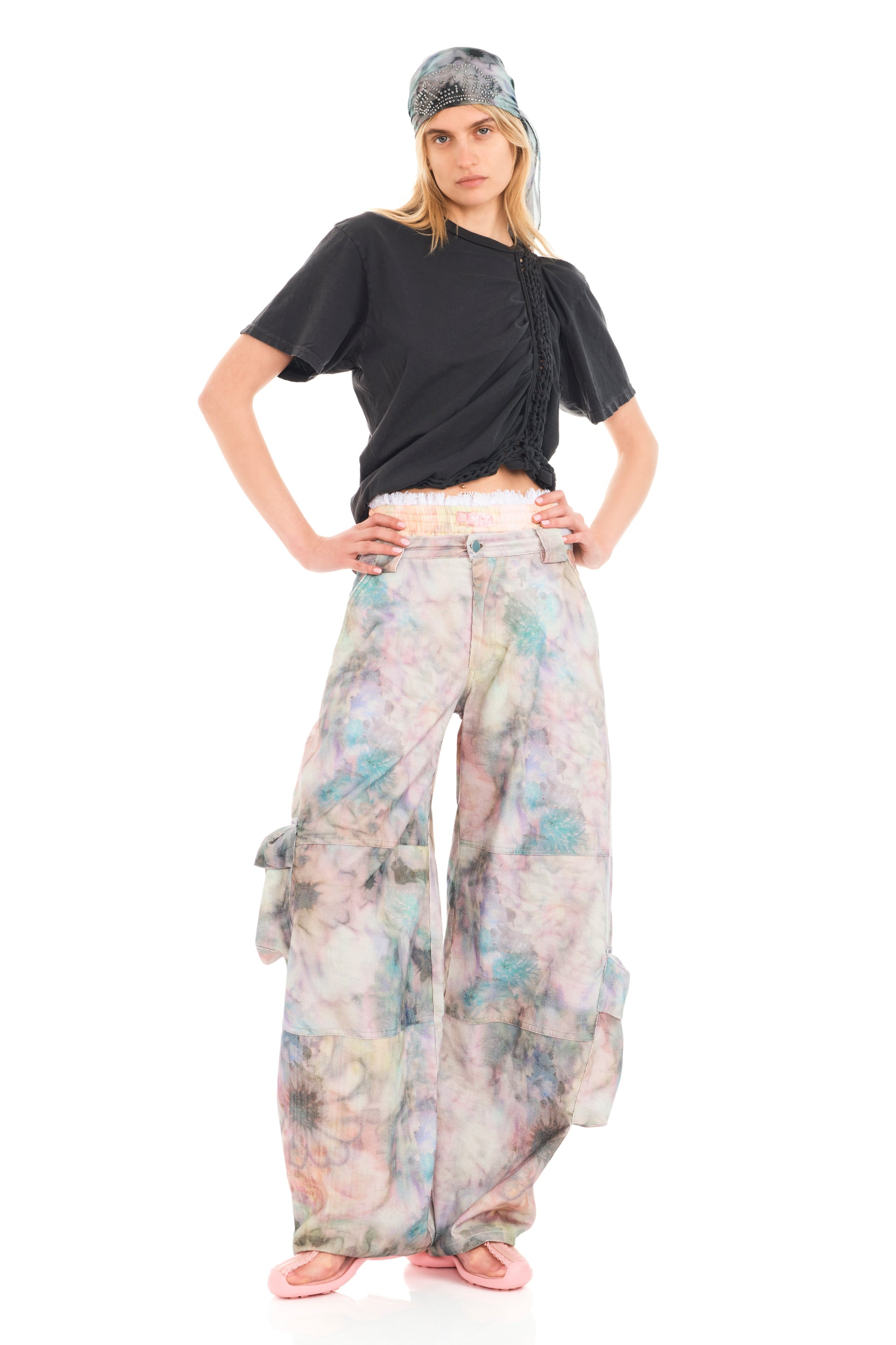 CHARCOAL CLOVER TEE - 6