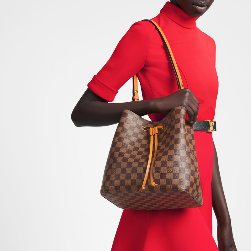 Louis Vuitton NéoNoé MM outlook