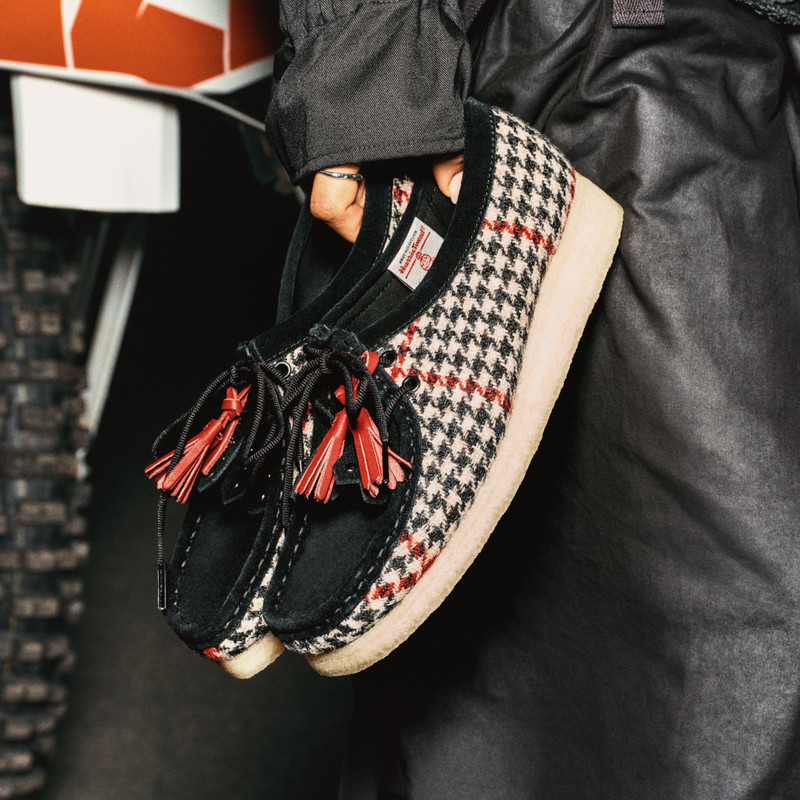 Wallabee Black Tweed Combination 3