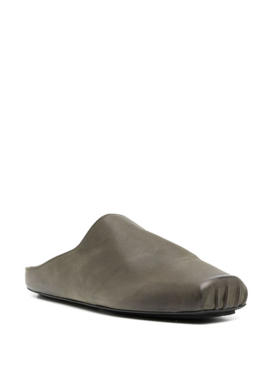 UMA WANG square-toe calfskin slippers outlook