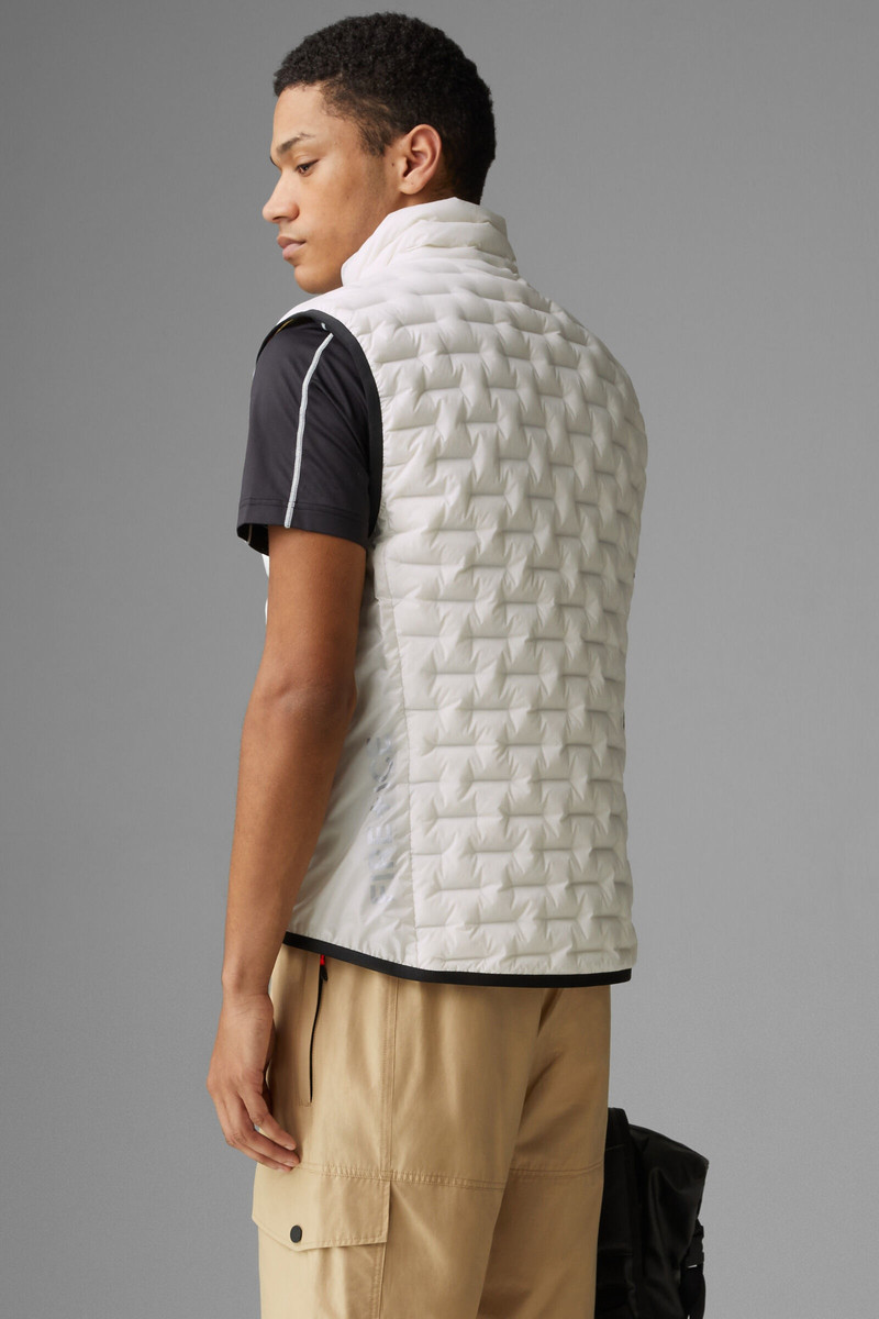 Gabriel Lightweight down vest in Off-white 3