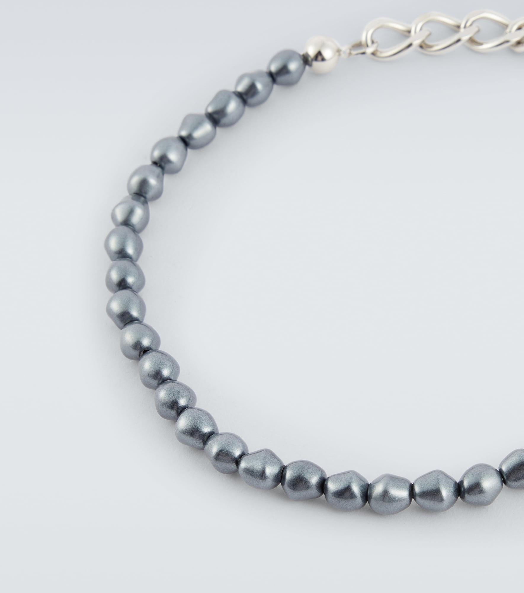 Beaded necklace - 3