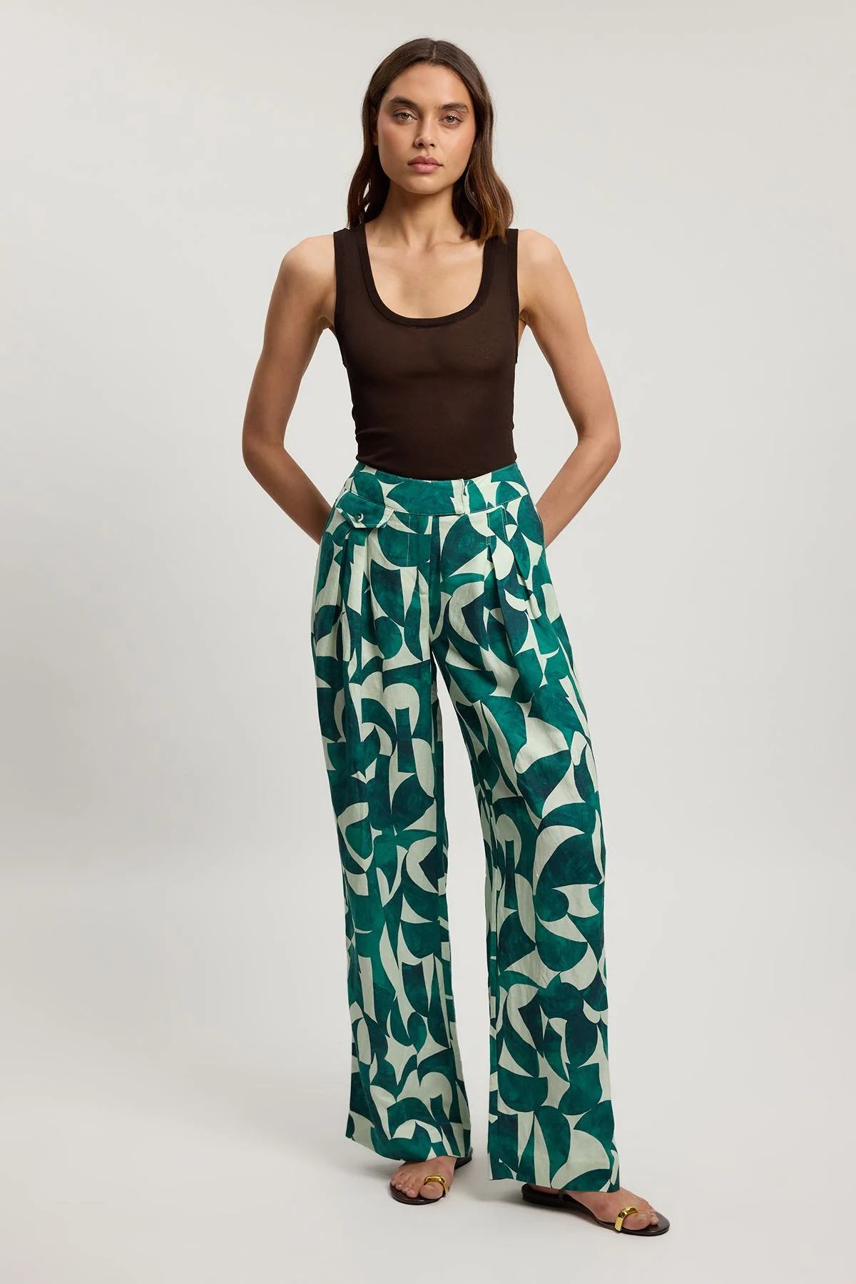 Petite Linen geo print pleat and pocket detail woven straight leg trouser - 1