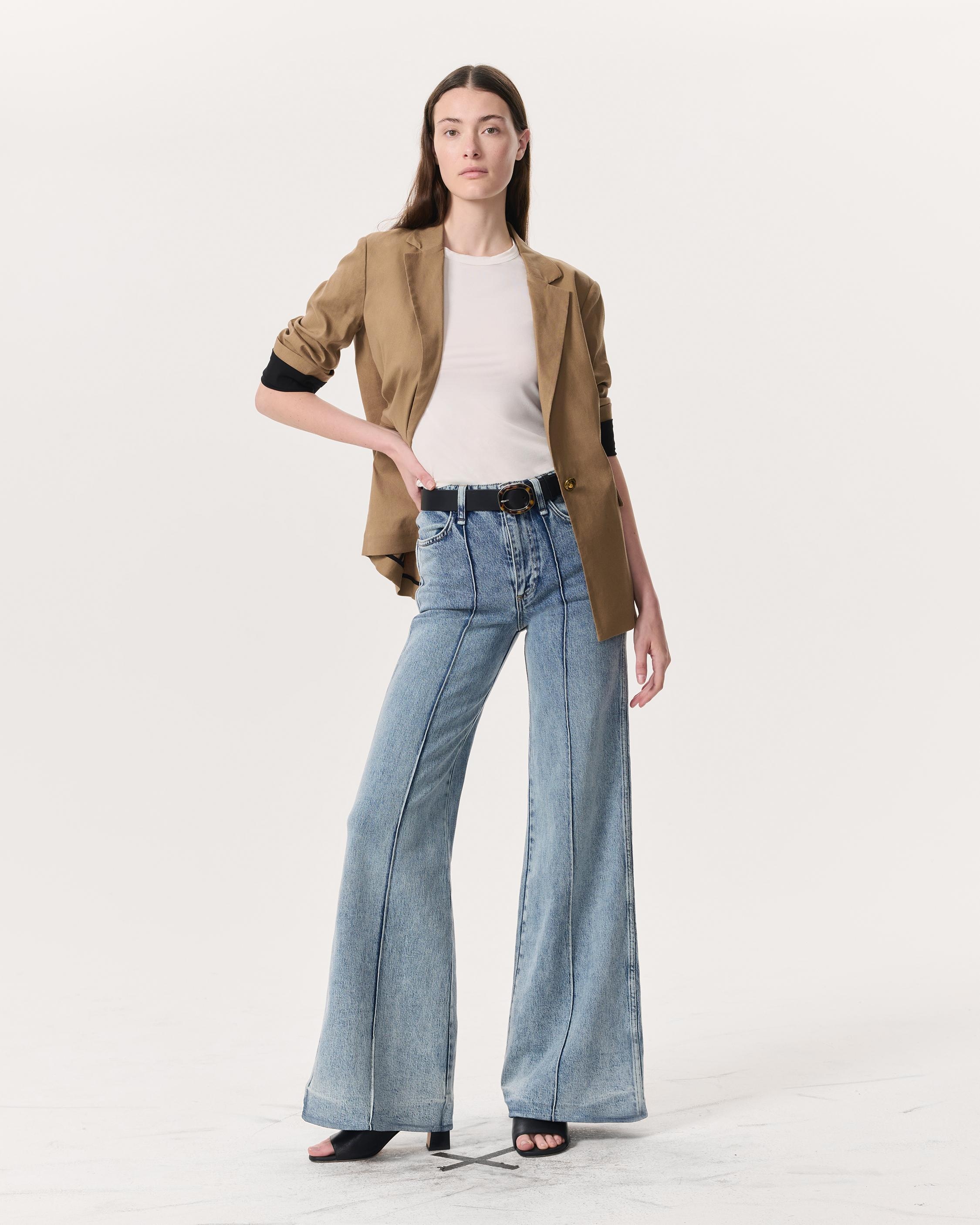 Skylar Wide-Leg Flare Jeans
Vintage Stretch Denim - 2