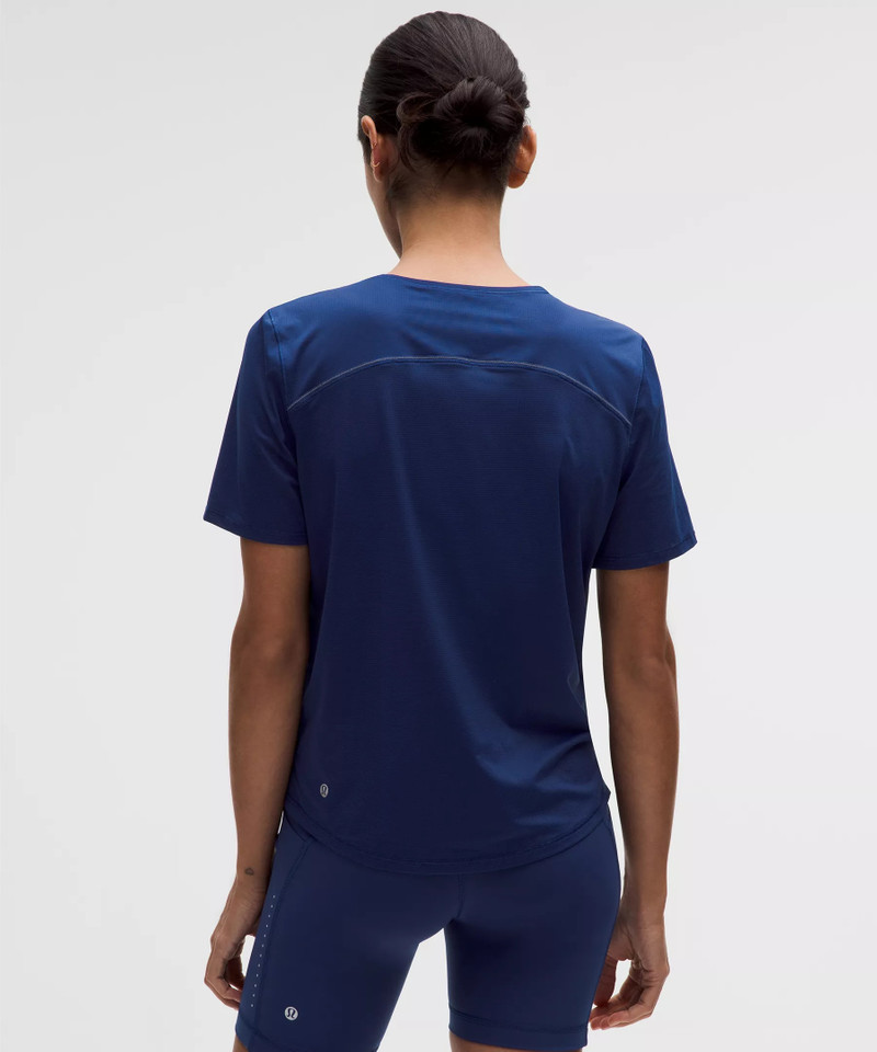 Lightweight Running Short-Sleeve Shirt 3