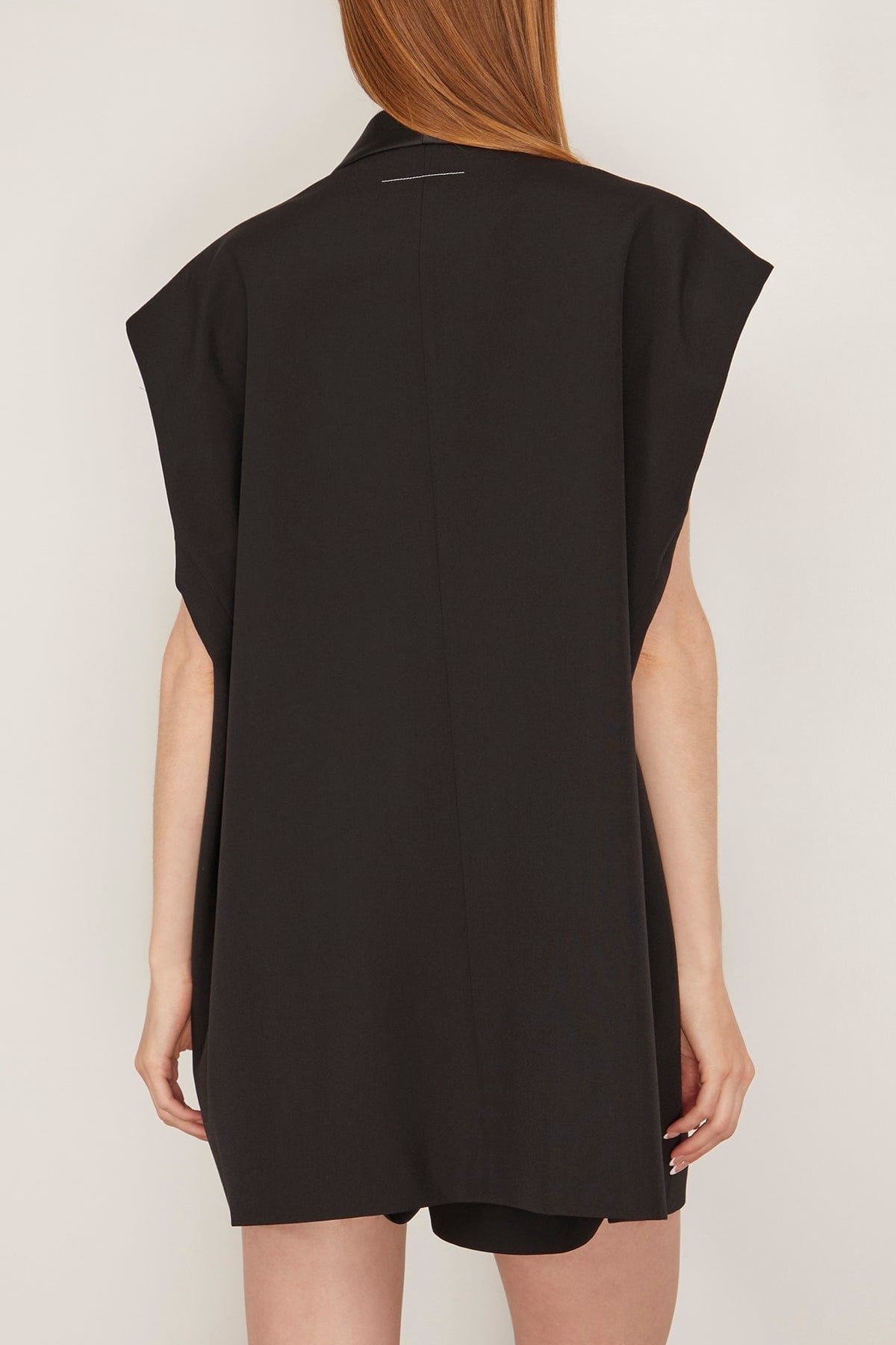Sleeveless Gilet in Black - 4