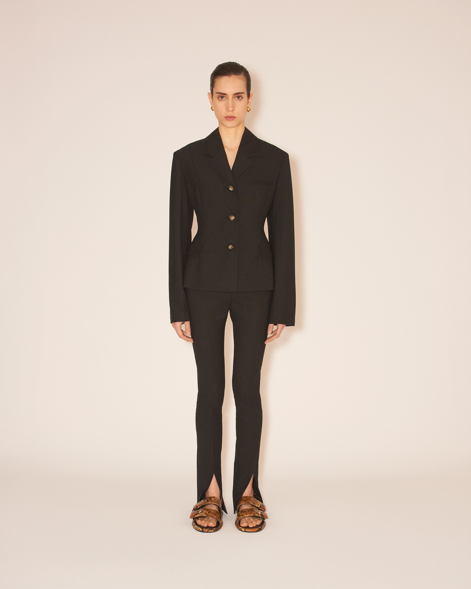 BORA - Slim waisted tailored jacket - Black - 2