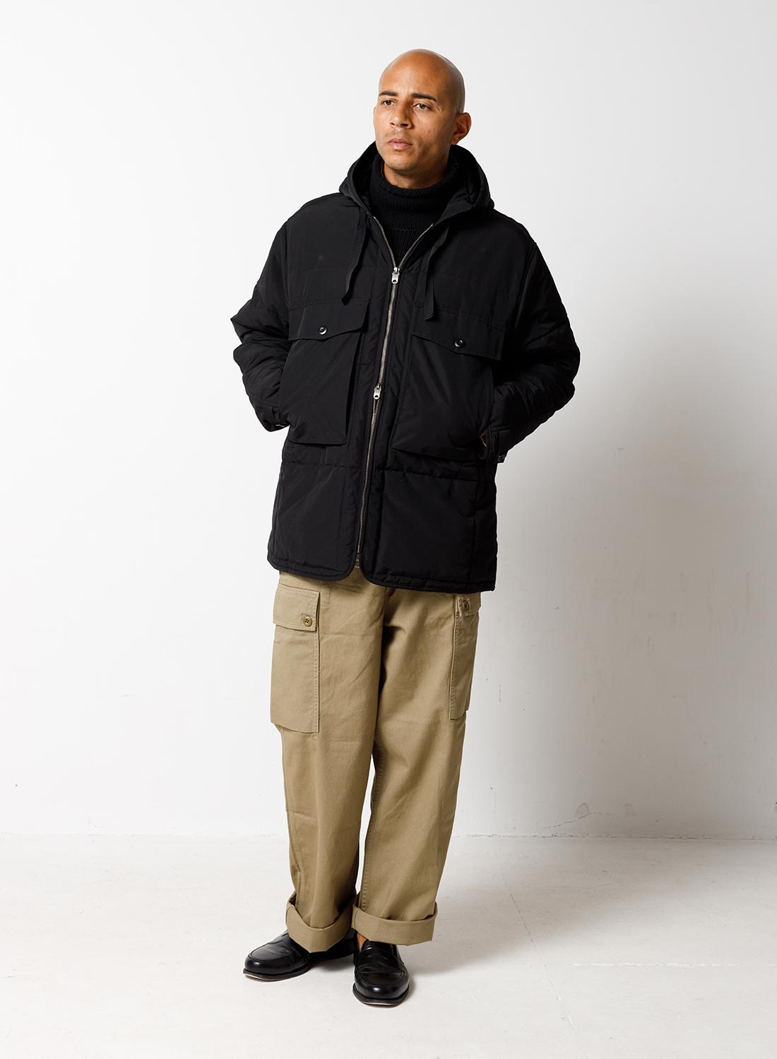 Midfield Liner in Black - 4