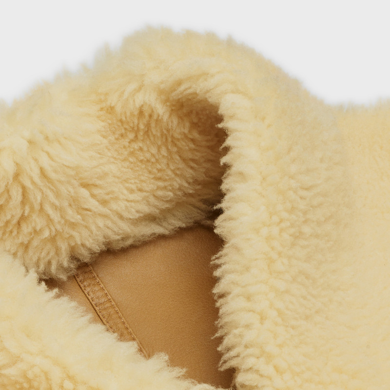 REVERSIBLE FOLK WAISTCOAT IN SHEARLING 3