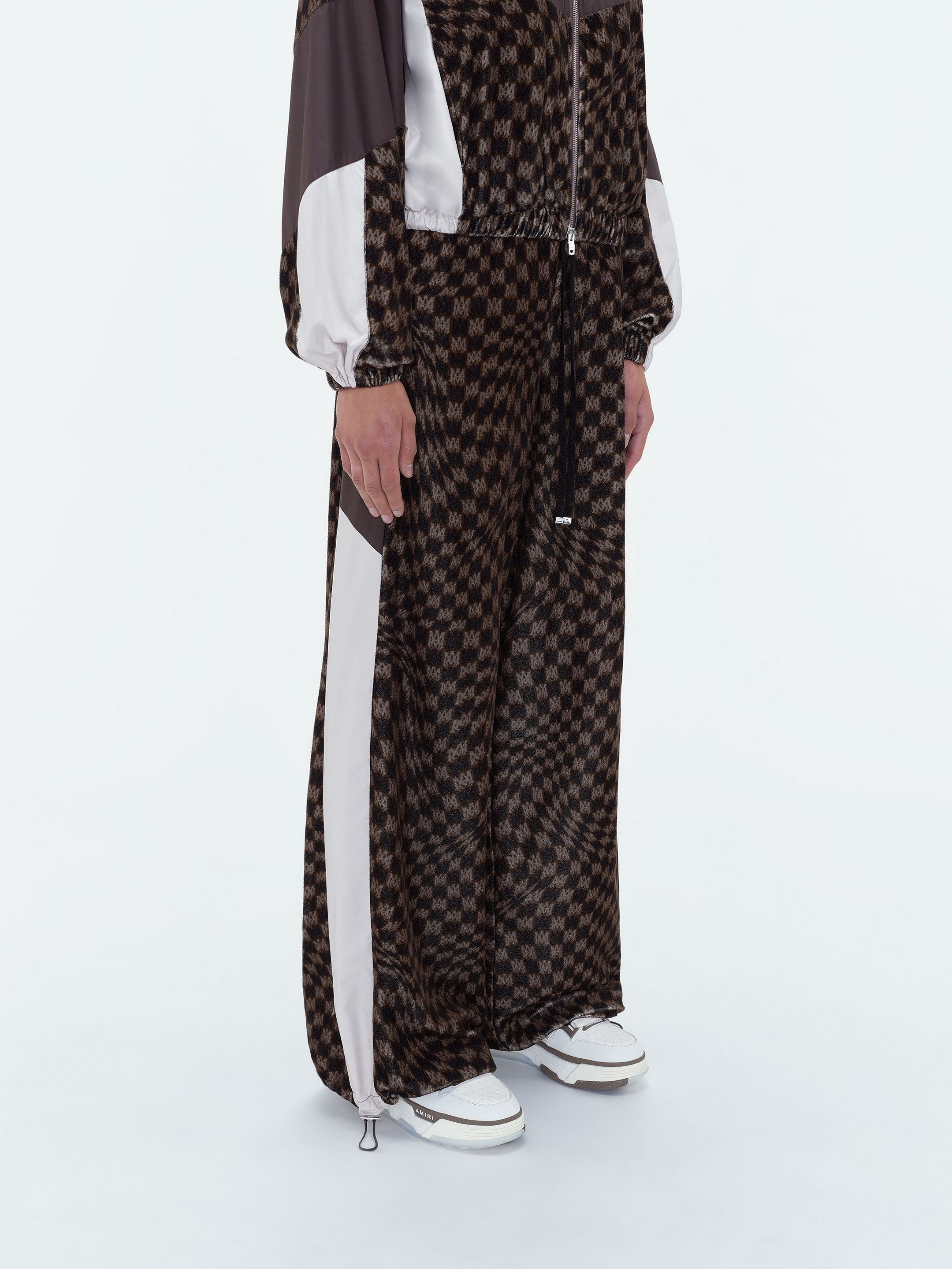 WIDE LEG RETRO TRACK PANT - 4