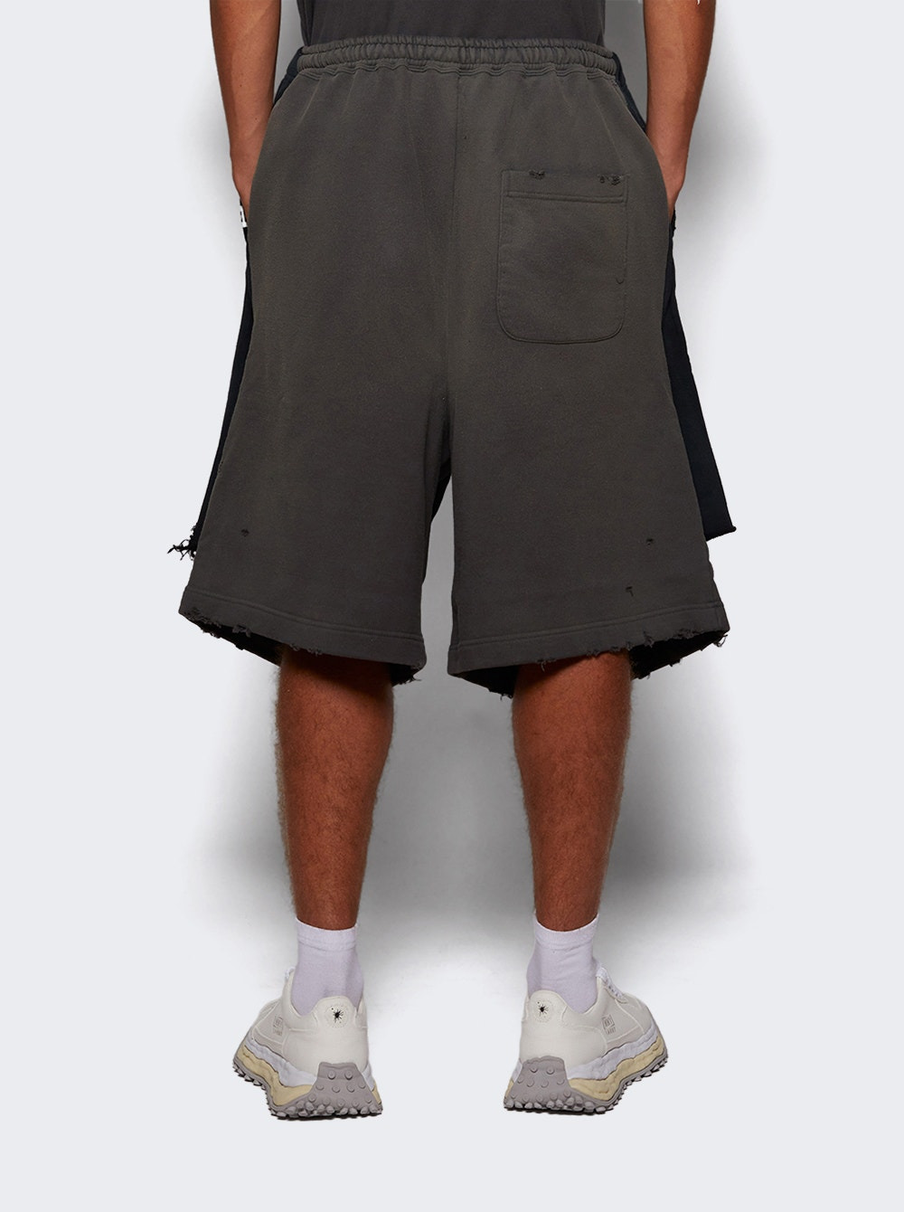 Four Legs Shorts Black - 4
