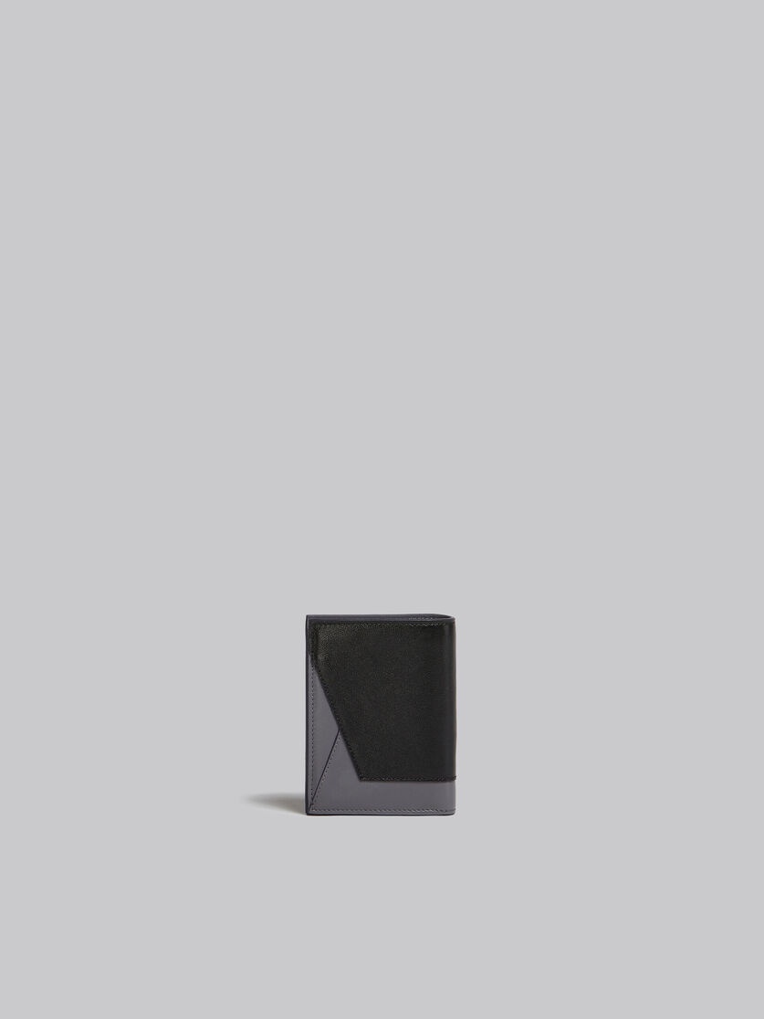 GREY AND BLACK LEATHER BI-FOLD WALLET 3