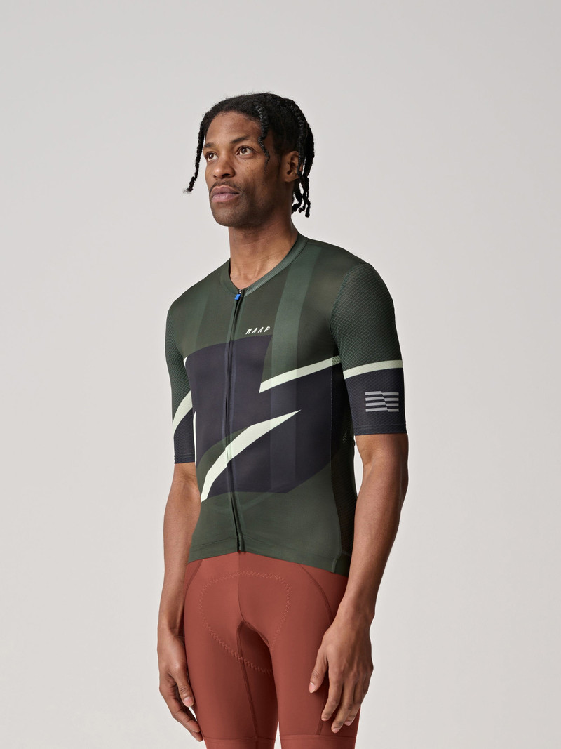 MAAP Evolve 3D Pro Air Jersey 2.0 outlook