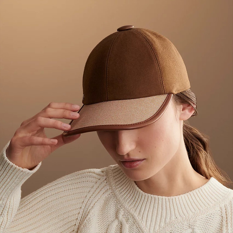 Hermès Tess Toile H cap outlook