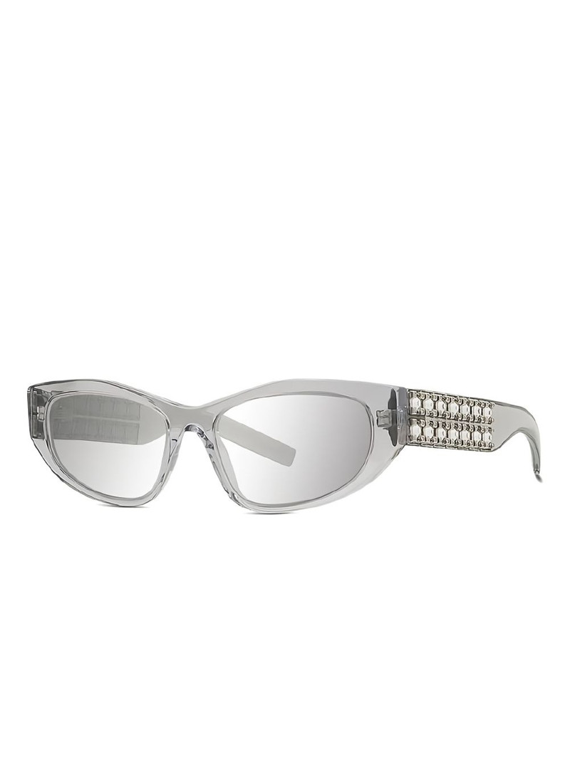 Givenchy cat-eye sunglasses outlook