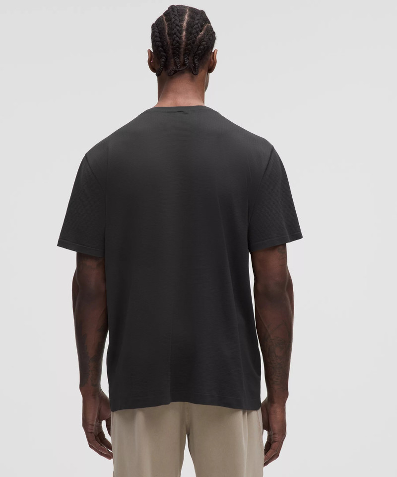 Metal Vent Tech Relaxed-Fit Short-Sleeve Shirt 3