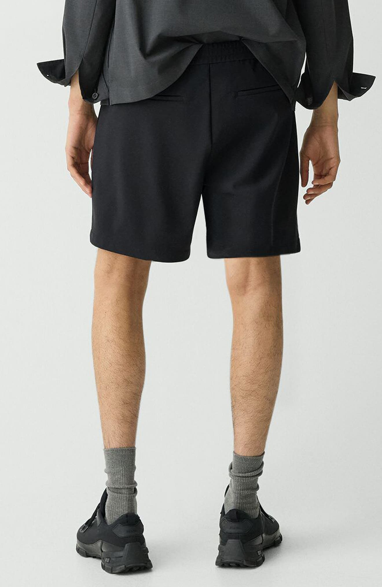 Theory Curtis Slim Fit Internal Drawstring Shorts in Black at Nordstrom - 2