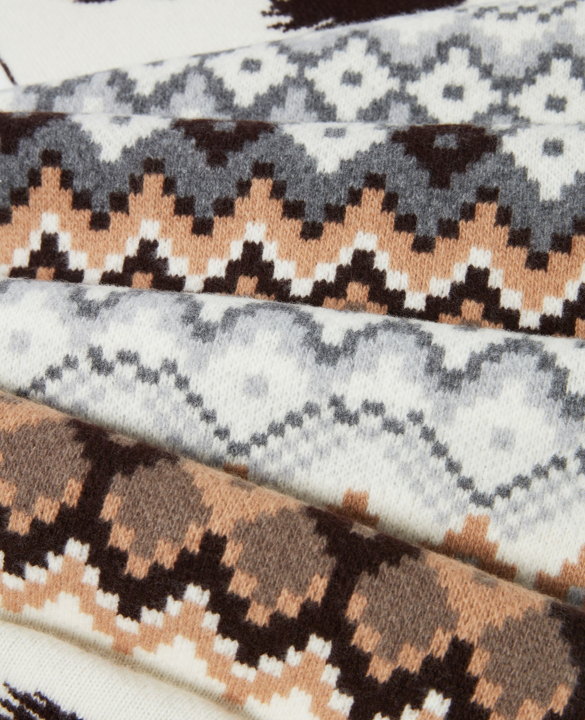 Fairisle Logo Scarf - 2