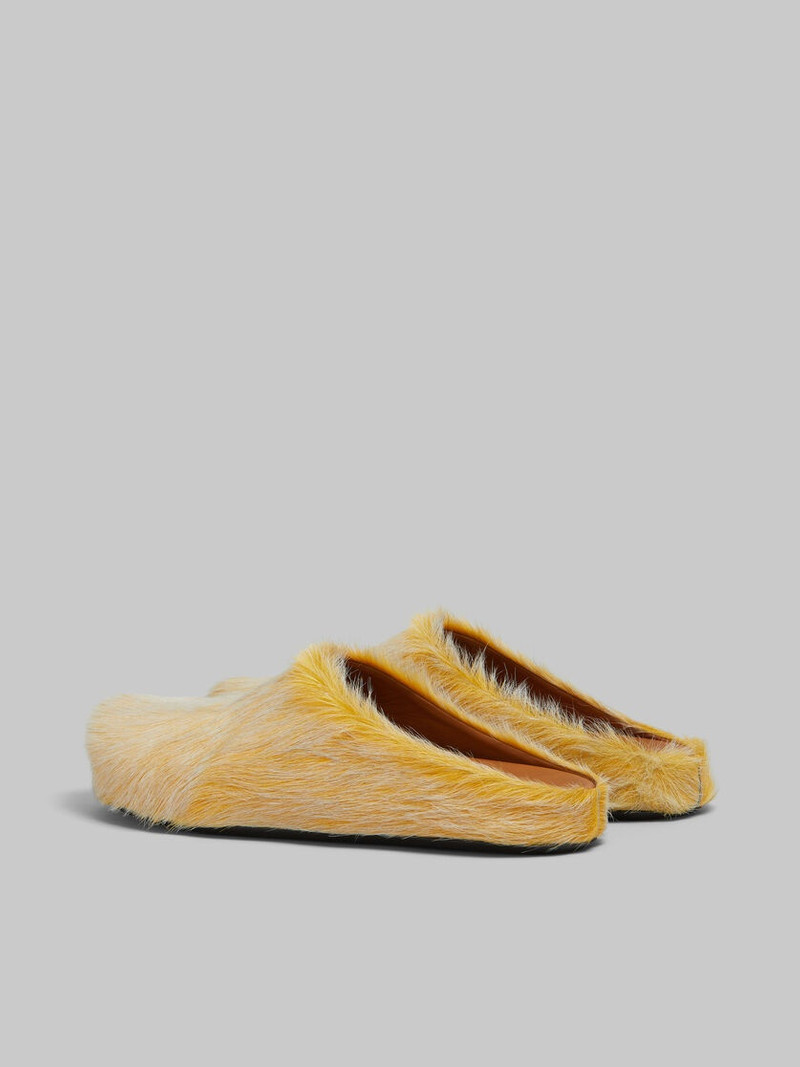 Marni YELLOW LONG HAIR CALFSKIN FUSSBETT SABOT outlook
