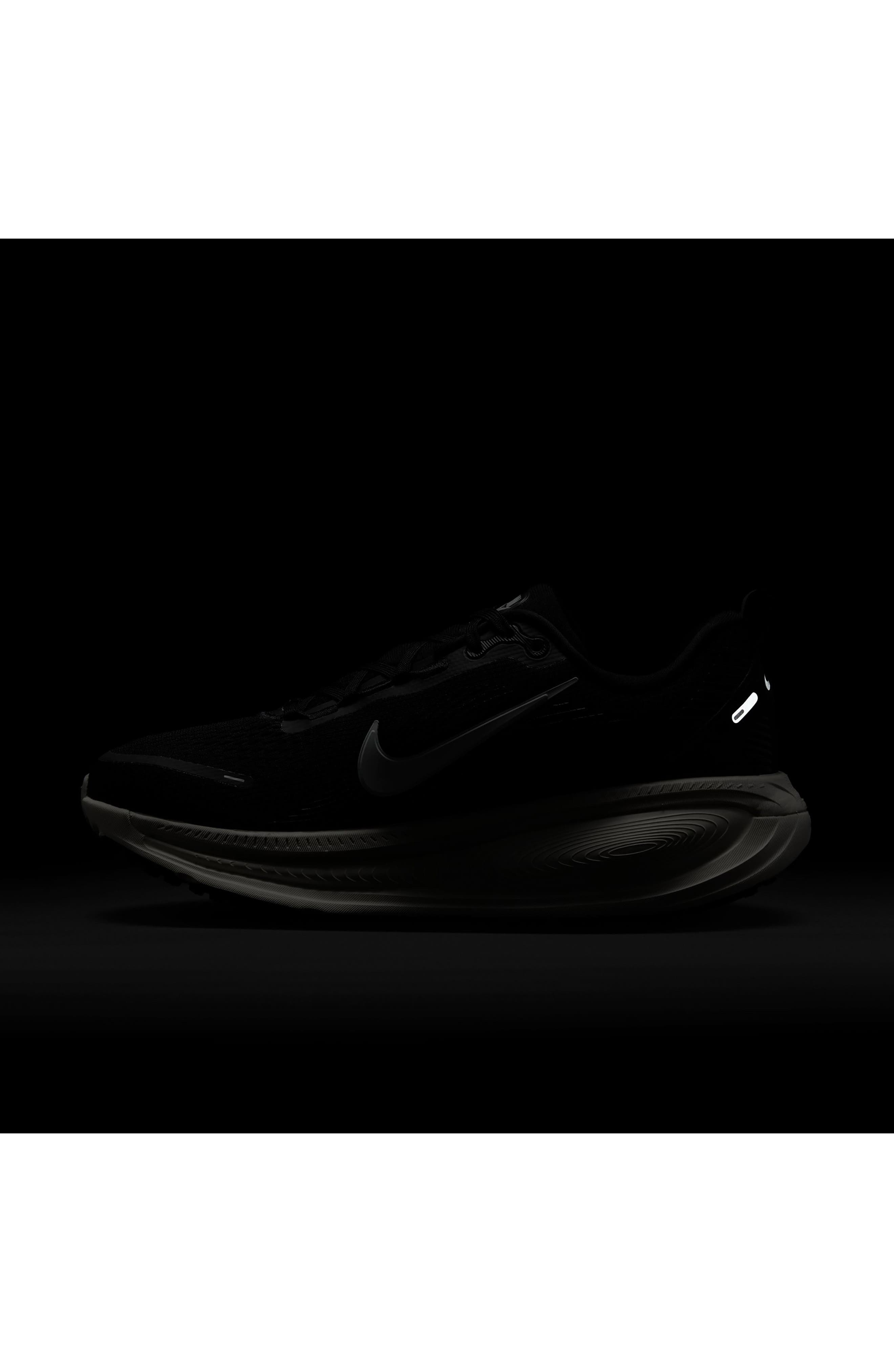 Nike Vomero 18 Running Shoe in 005 Black/smtwht at Nordstrom - 8