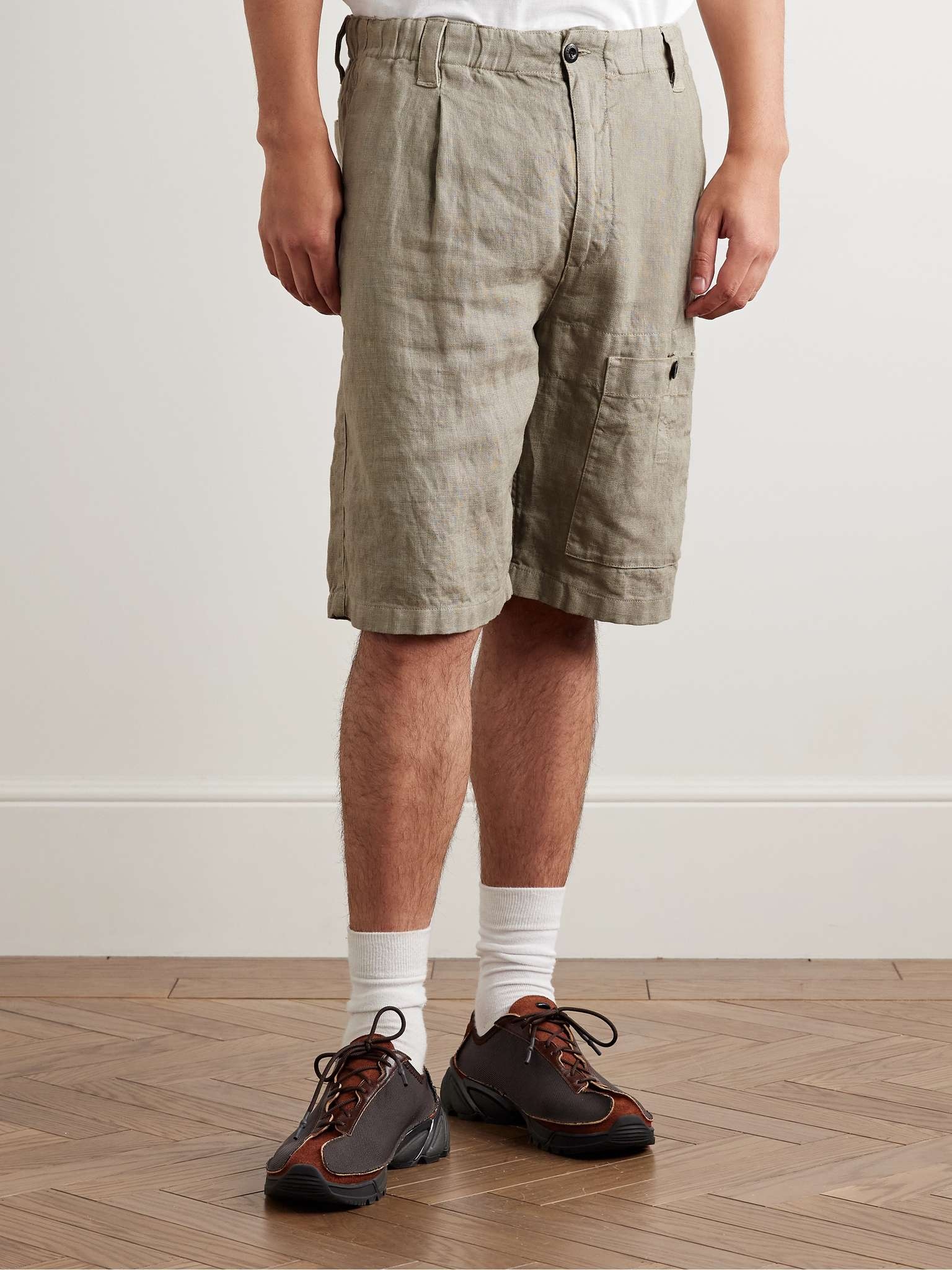 Straight-Leg Pleated Linen Cargo Shorts - 3