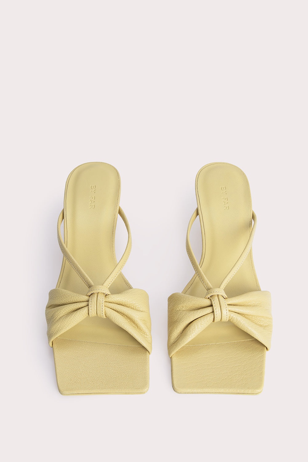 Freya Vanilla Grained Leather - 5