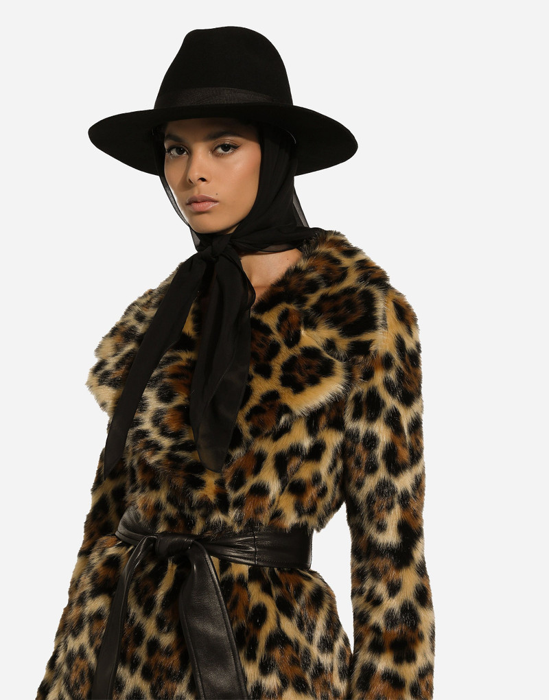 Long leopard-print faux fur coat 8