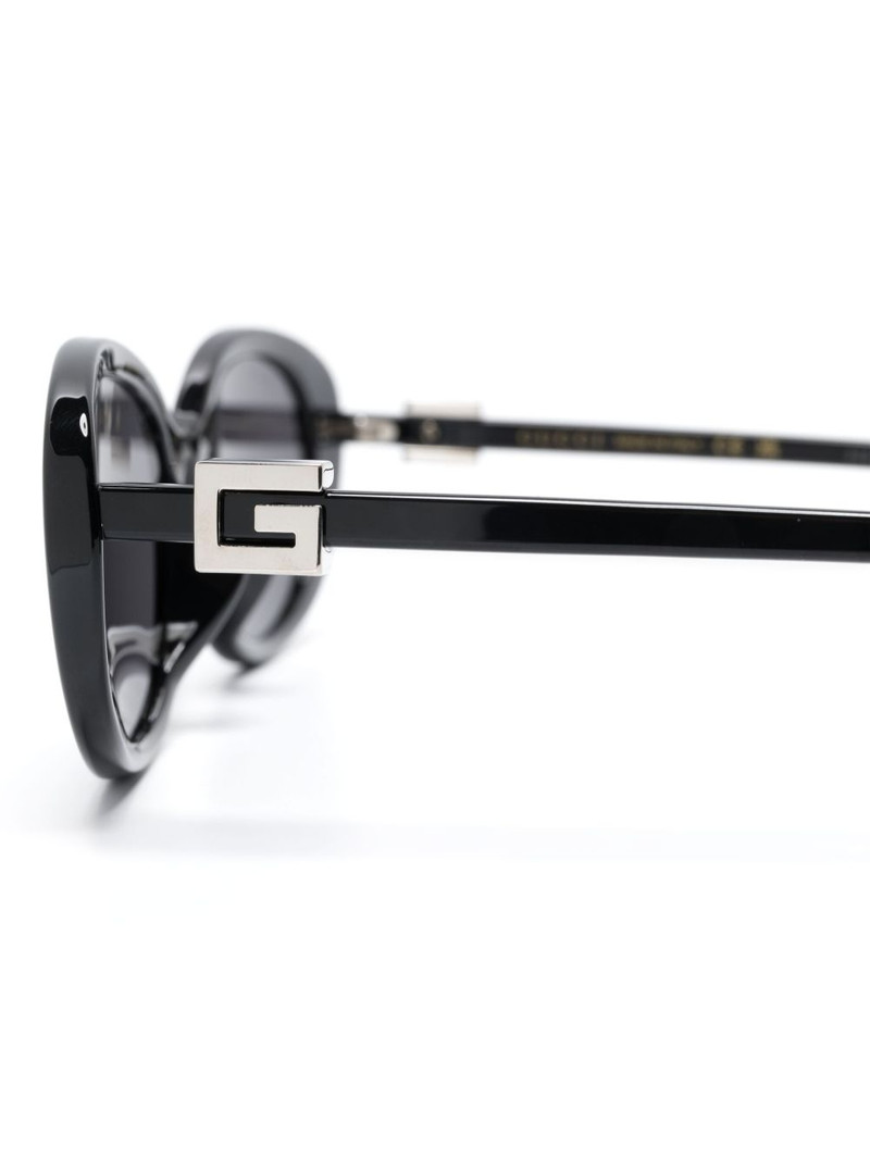 oval-frame sunglasses 3