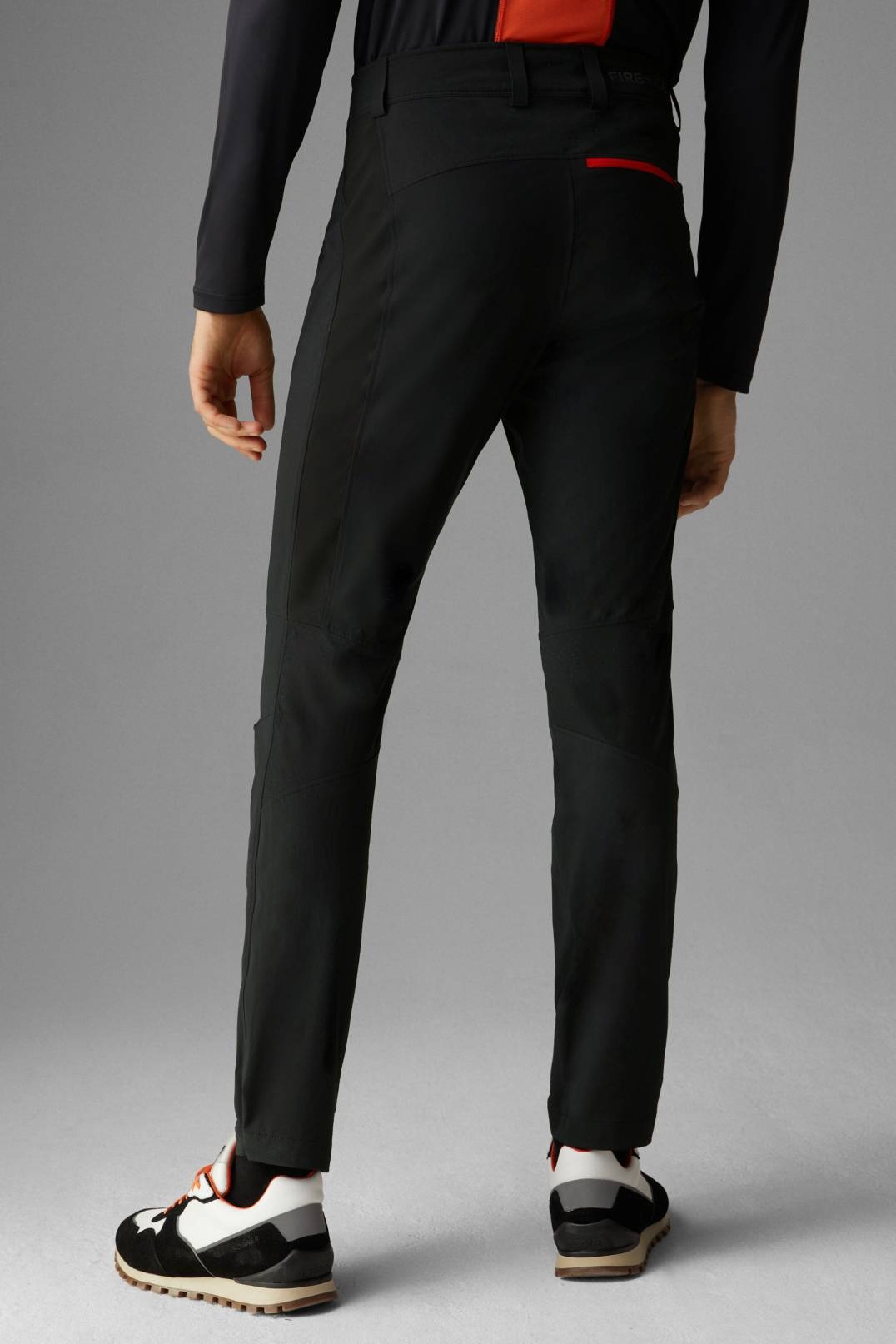BARLEY FUNCTIONAL PANTS IN BLACK - 3