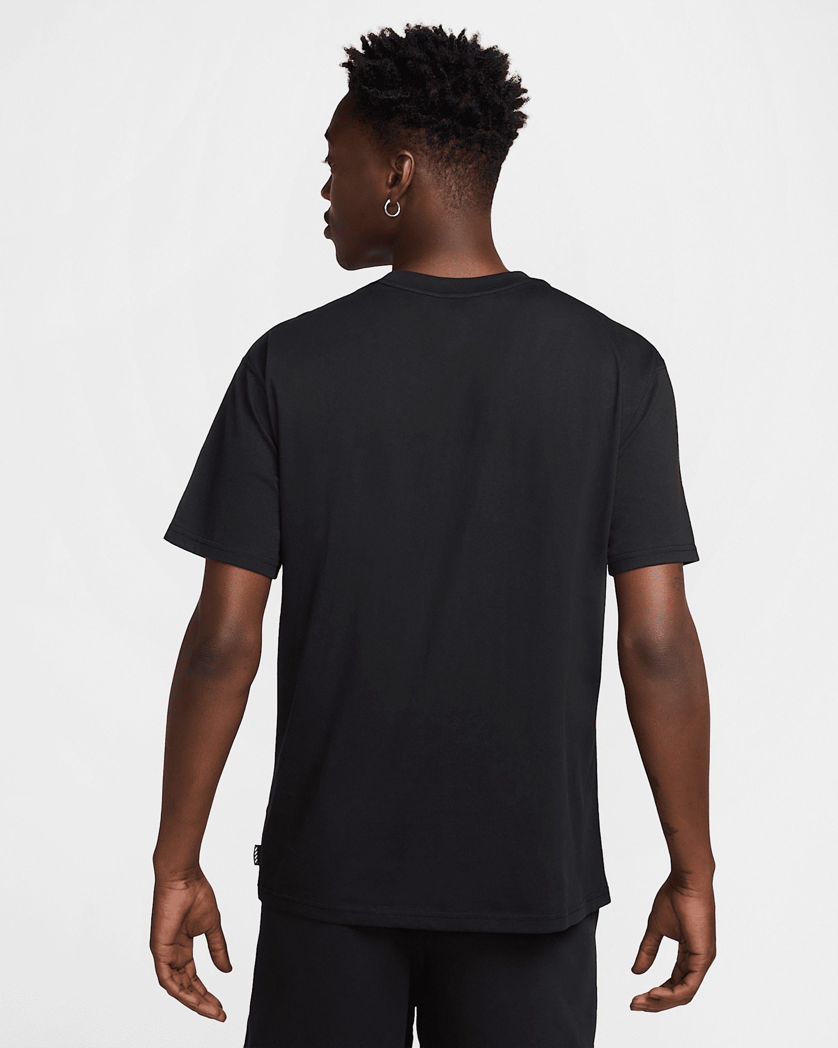 Nike Sportswear Men's Max90 T-Shirt - 2