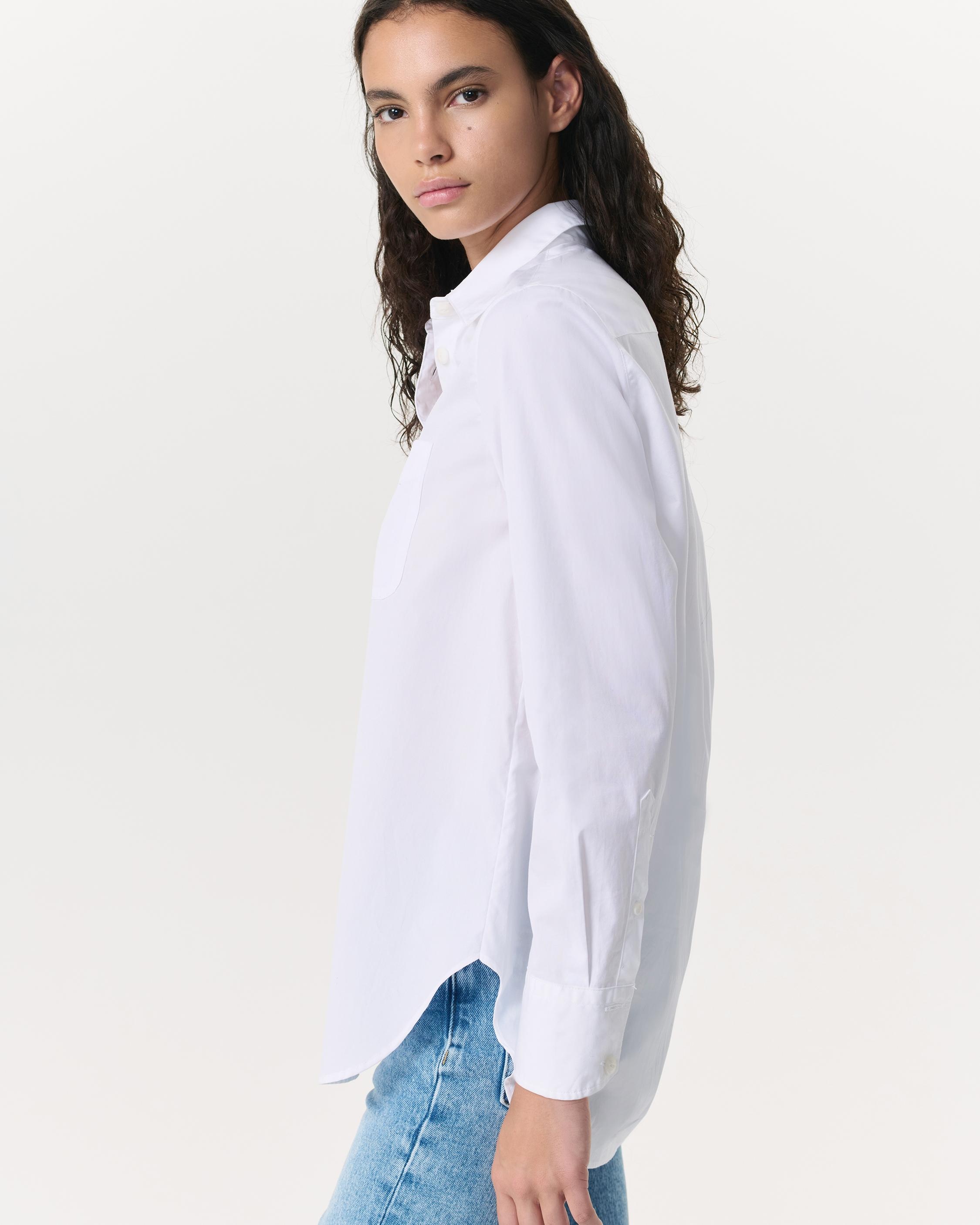 Maxine Cotton Poplin Shirt
Classic Fit Button Down - 6