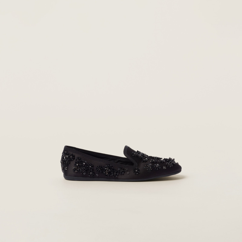 Miu Miu Satin slippers outlook