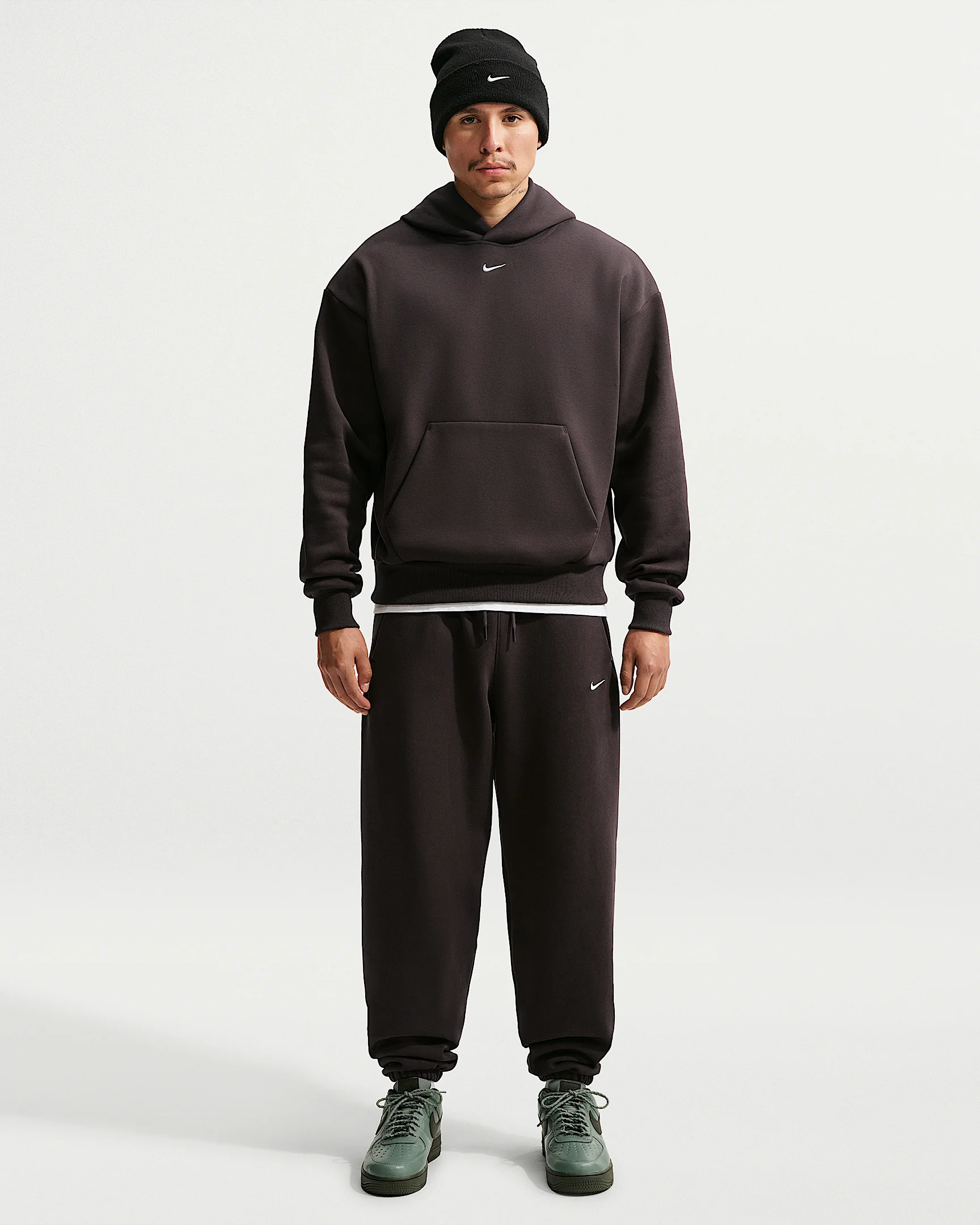 Nike Solo Fleece Men's Cuffed Pants - 1