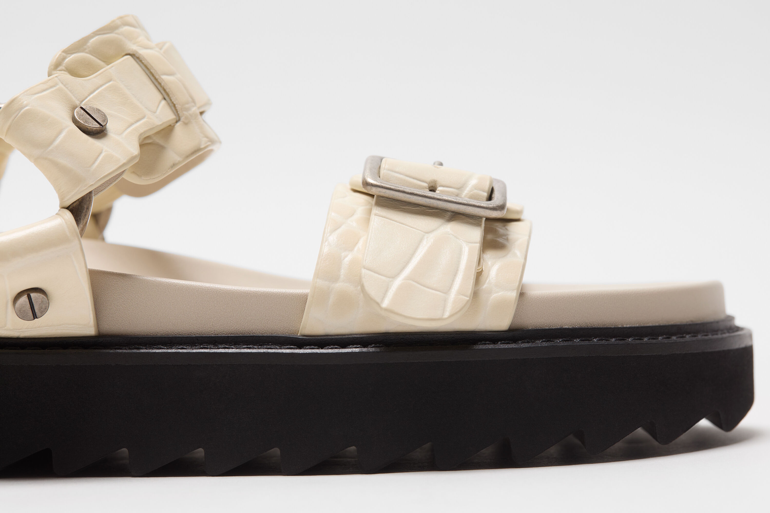 Leather buckle sandal - Beige - 4