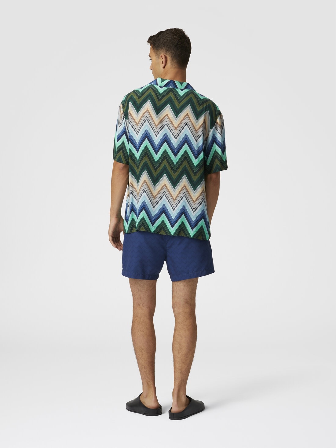 Viscose bowling shirt with macro zigzag and breast pocket - 3