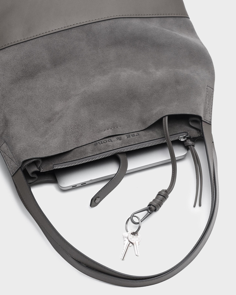 Passenger Tote 2.0 - Suede
Large Tote Bag 5