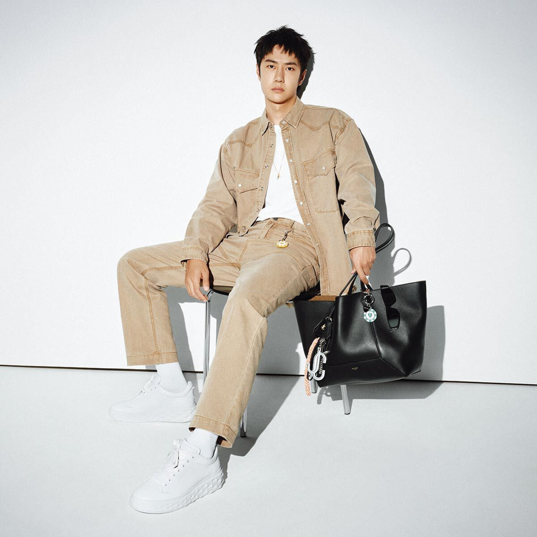 Diamond Maxi/M II
White Nappa Leather Platform Trainers - 7