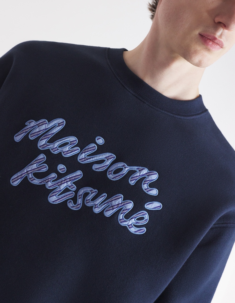 【Maison Kitsune】HANDWRITING STRIPED COMFO◆NM00310KM0307 eyJidWNrZXQiOiJic3RuLWltYWdlLX