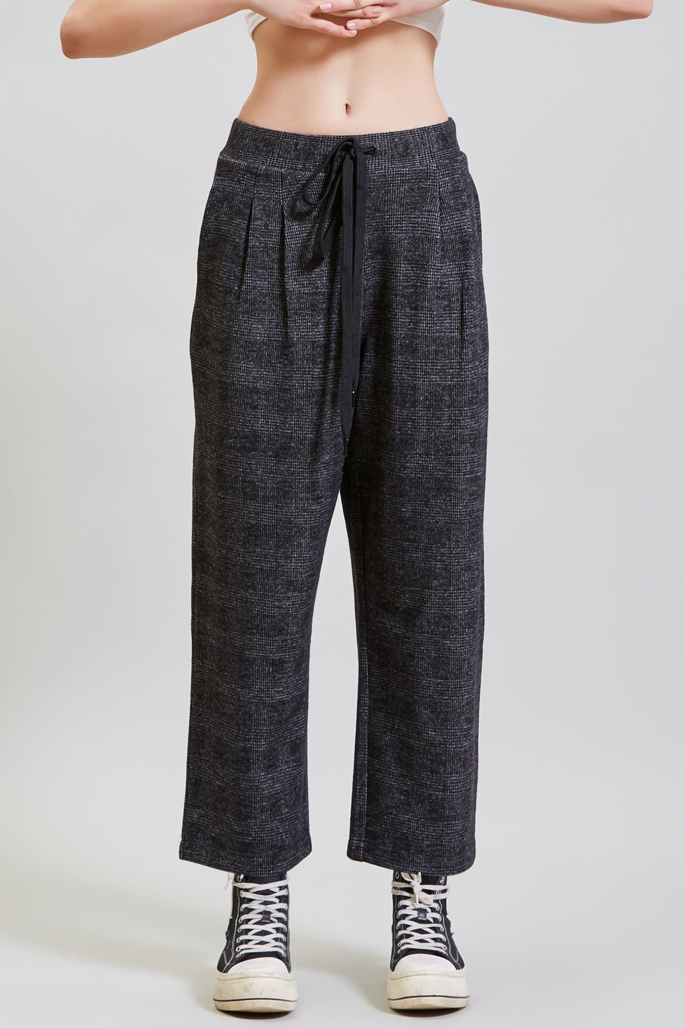 CROPPED PLEATED WIDE LEG PANT - GREY GLEN PLAID | R13 - 3