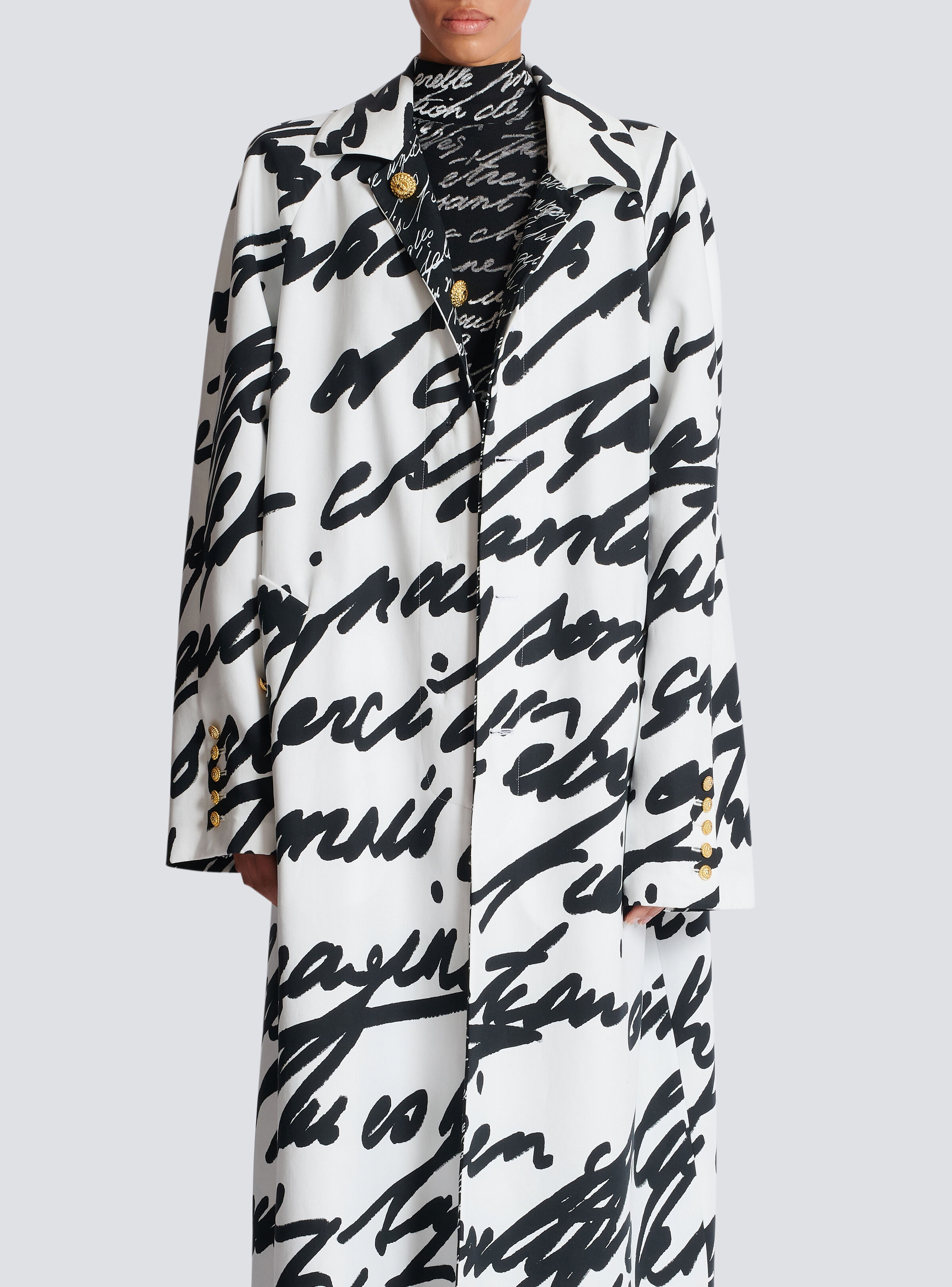 Long reversible coat with "Love Letter" print - 5