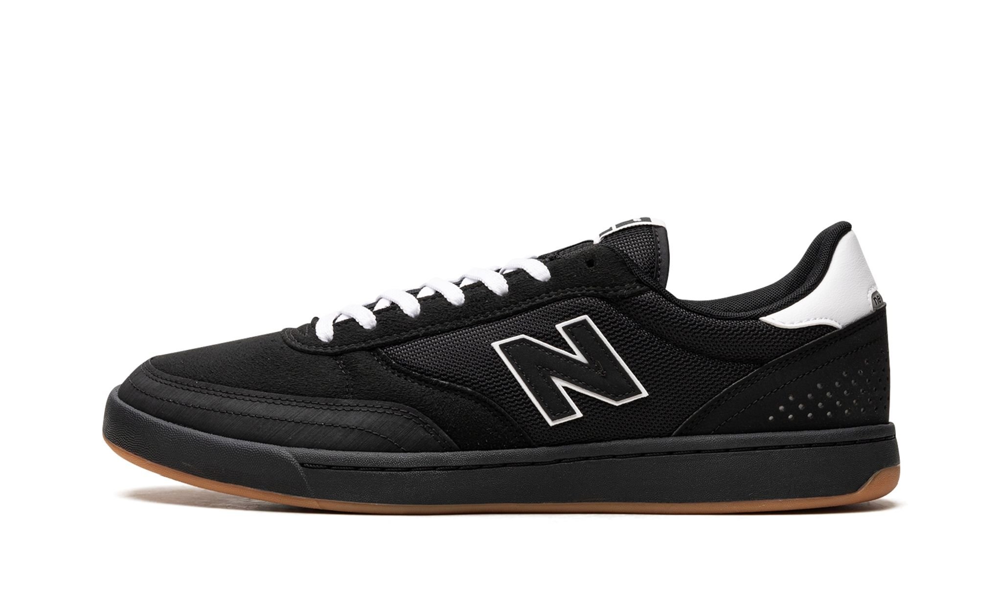 Numeric 440 "Black Gum" - 1