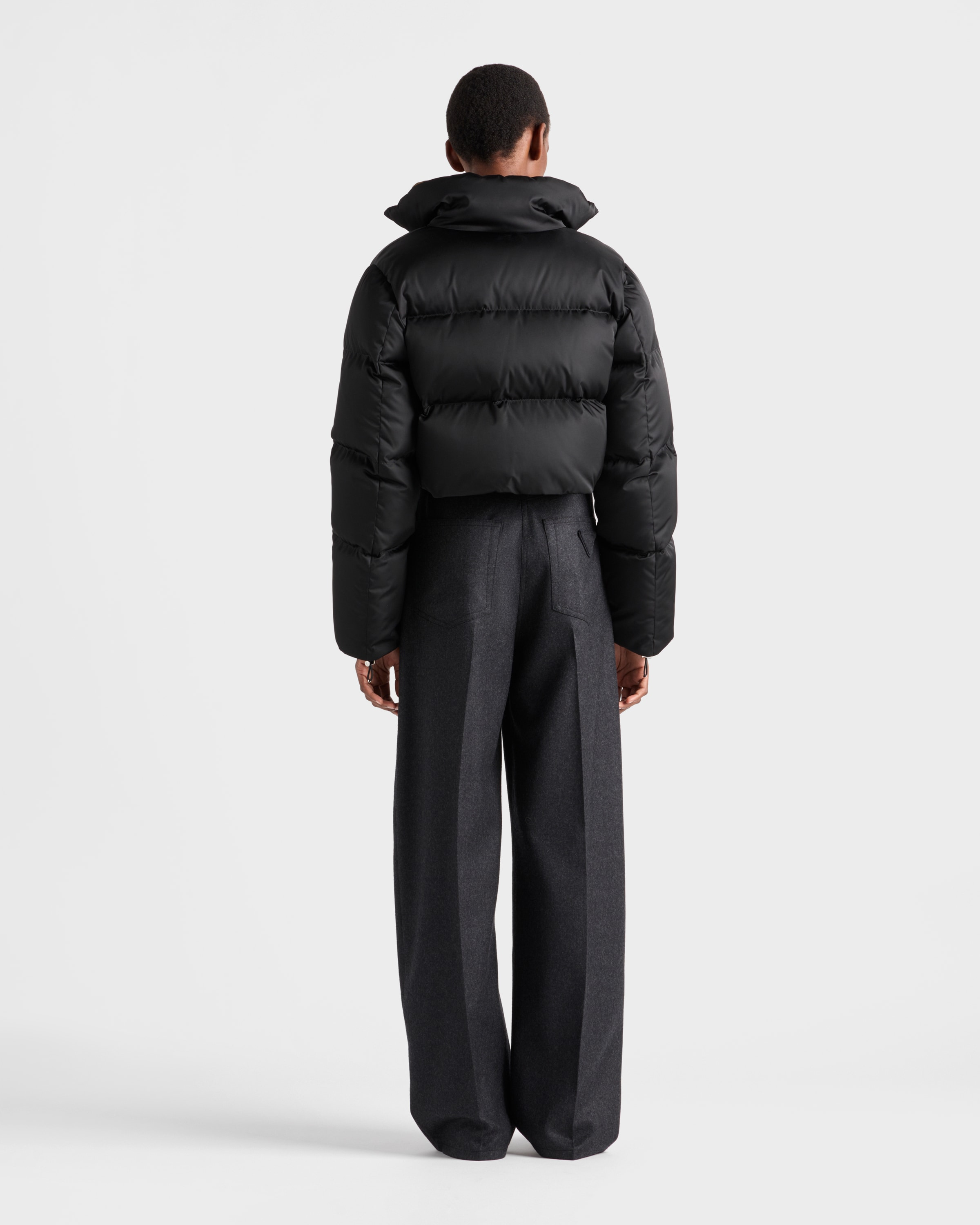 Cropped Re-Nylon down jacket - 5