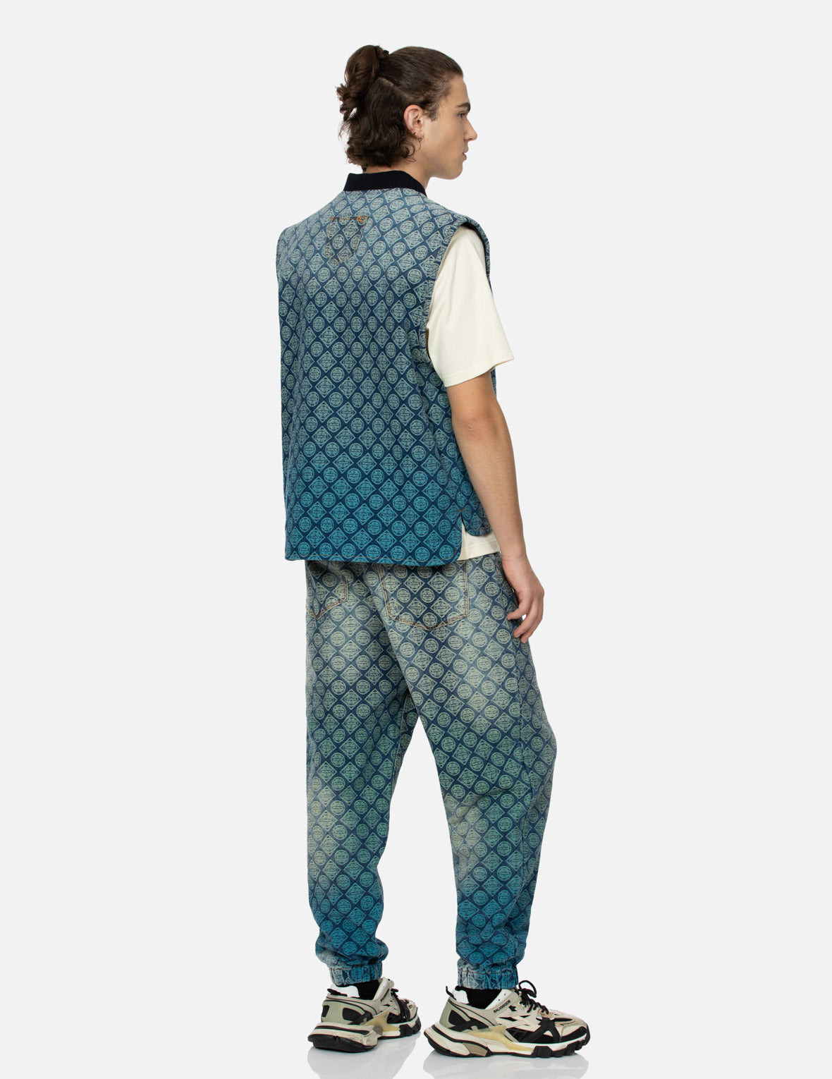 WASHED KAMON JACQUARD RELAX FIT DENIM PADDED VEST - 4