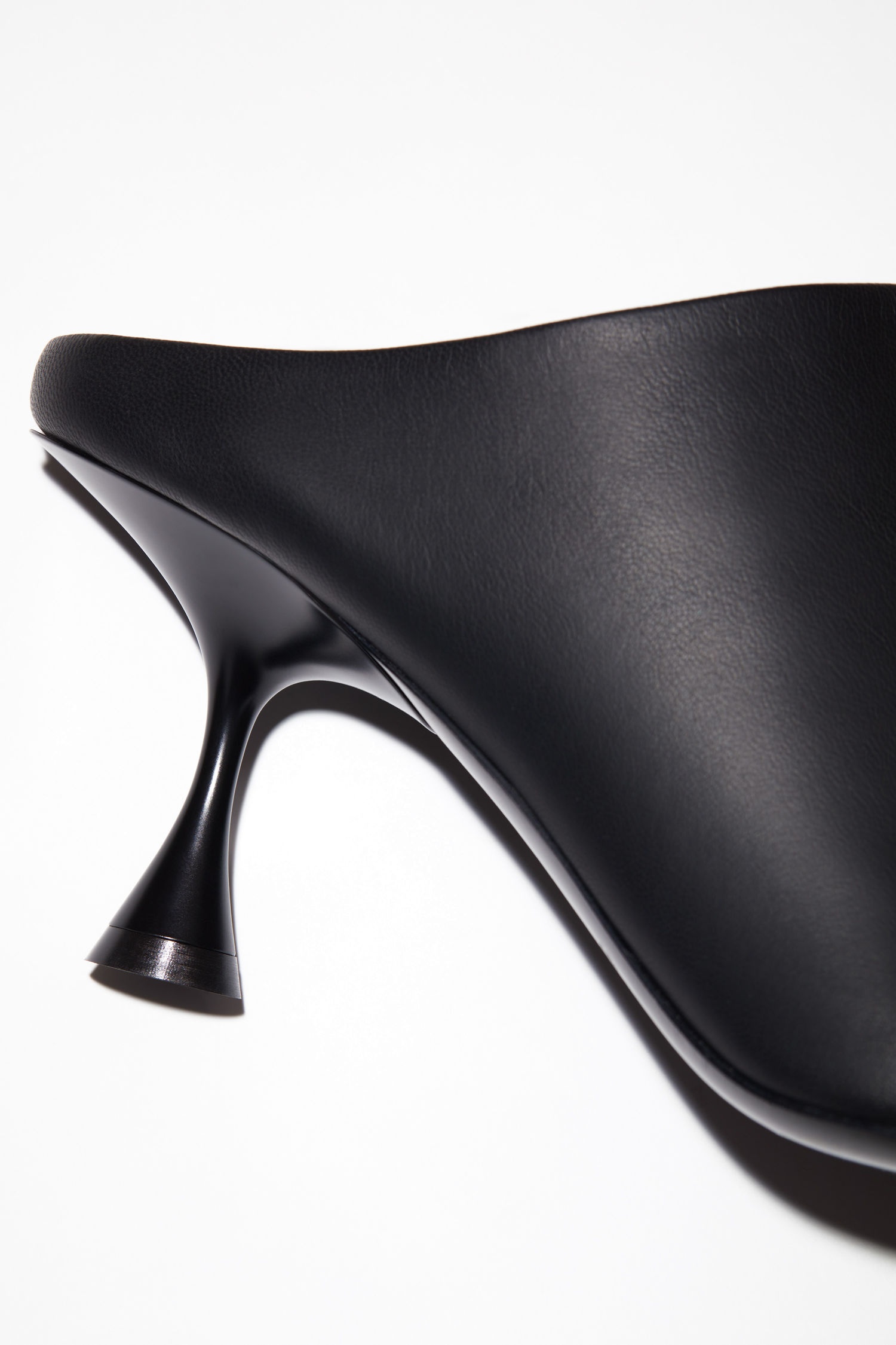 Leather mules - Black - 5